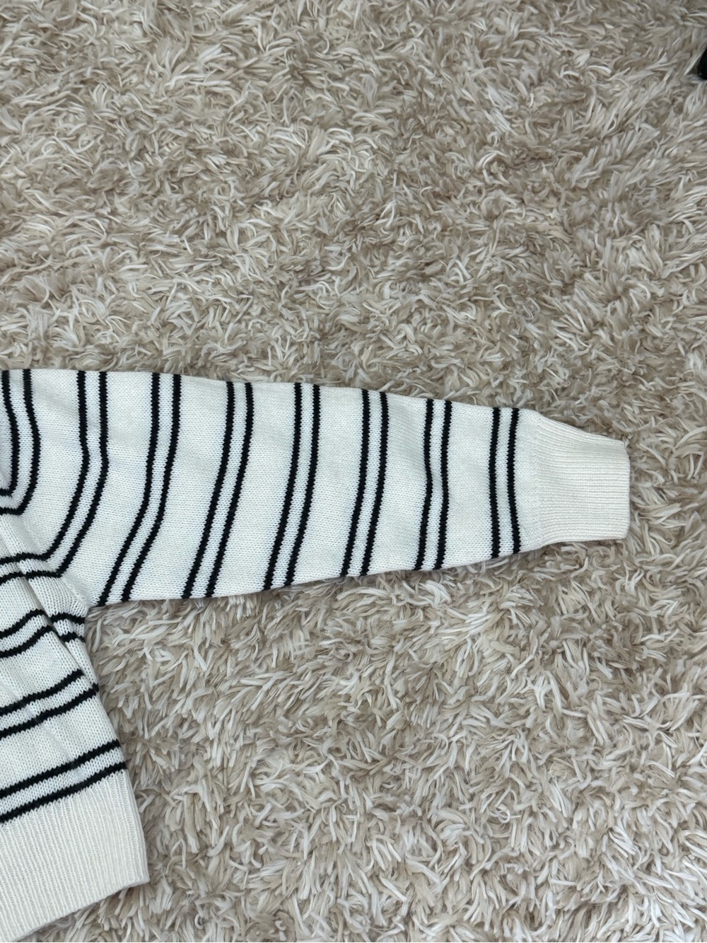 H&M White & Black Striped Mock Neck Sweater - Picture 4 of 4
